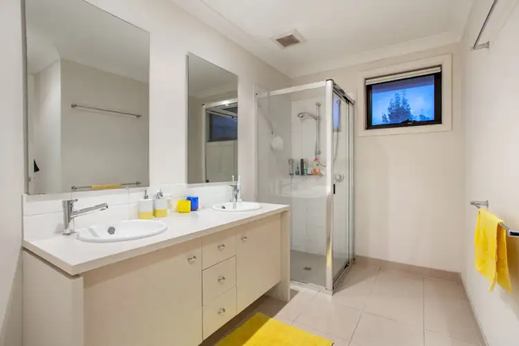 Sixth view of Homely house listing, 31 Eloura Circuit, Taylors Hill VIC 3037