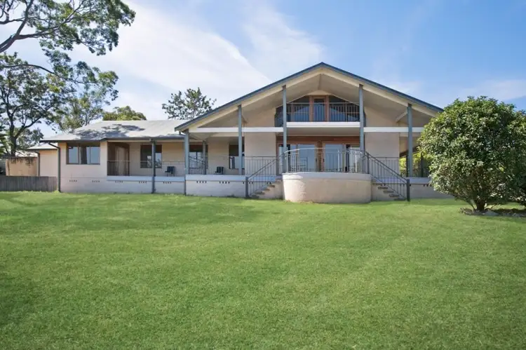 100 Clarence Street, Wallalong NSW 2320