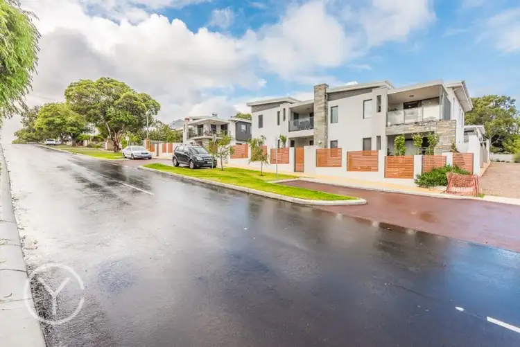 4/70 First Avenue, Claremont WA 6010