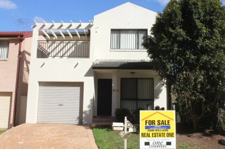 22C Kitson Way, Casula NSW 2170