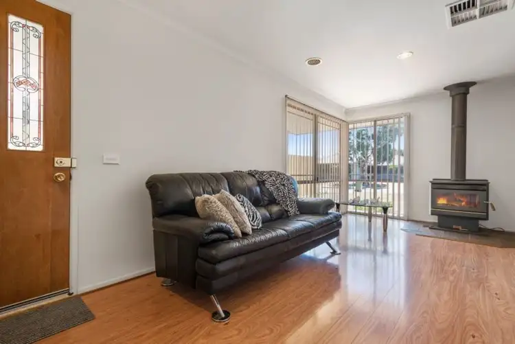 Fifth view of Homely house listing, 6 Scotch Court, Sunbury VIC 3429