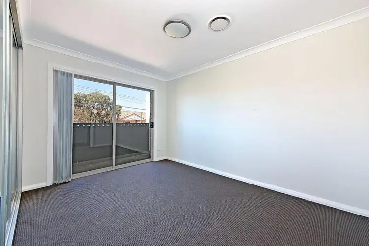 Fourth view of Homely semi-detached listing, 2/190 Lambeth Street, Picnic Point NSW 2213