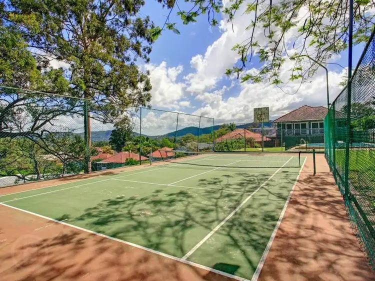 39 High Street, Ashgrove QLD 4060