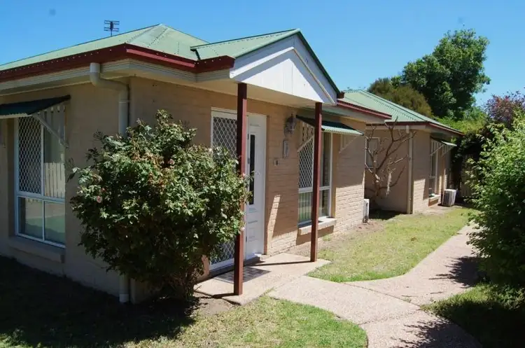 Main view of Homely unit listing, 3/10 Locke Street, Warwick QLD 4370