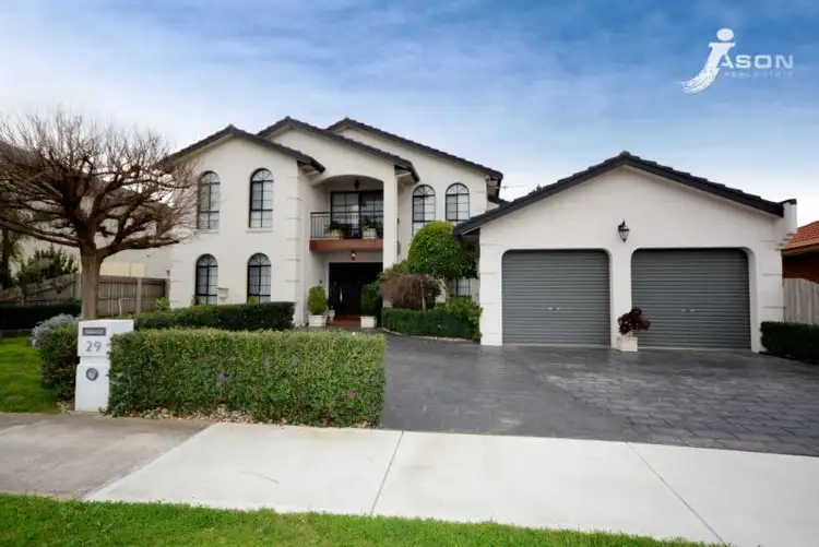 29 Mossgiel Avenue, Greenvale VIC 3059