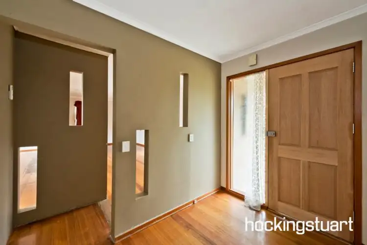 Sixth view of Homely house listing, 2 Debra Court, Yallambie VIC 3085