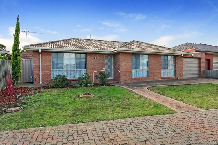 20 Fulton Retreat, Sunshine North VIC 3020