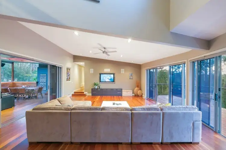 Second view of Homely house listing, 8 Delmela Court, Ballarat VIC 3350