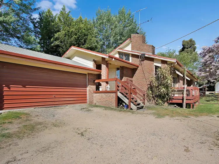 15 Lower Finch Street, Beechworth VIC 3747