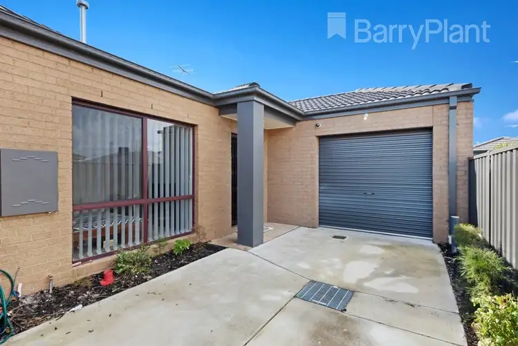 2/8 Rous Street, Wyndham Vale VIC 3024