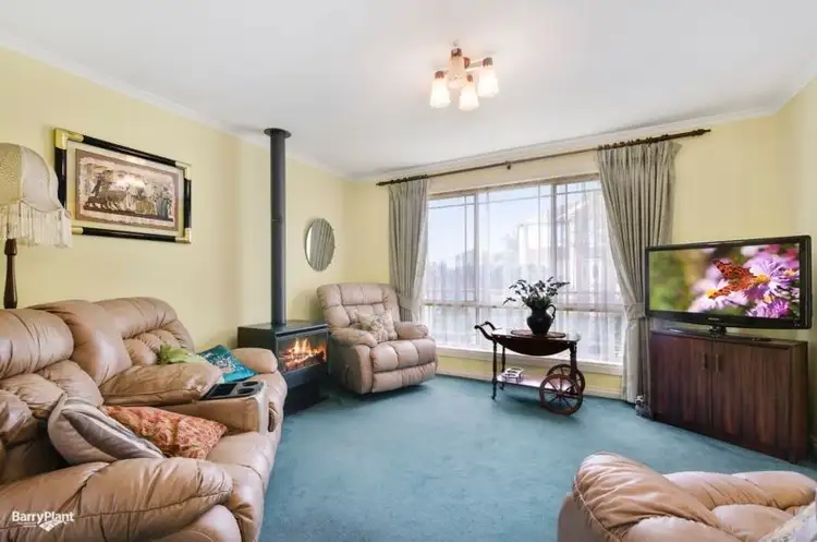 Sixth view of Homely house listing, 1 Maron Close, Seabrook VIC 3028
