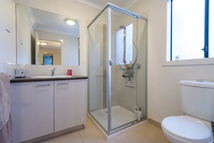 Third view of Homely house listing, 16 O'Neill Court, Epsom VIC 3551