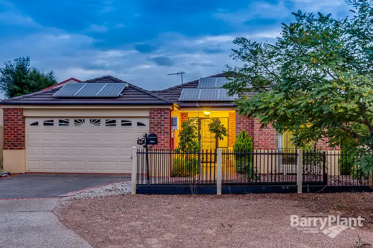 26 Cardinia Crescent, Taylors Hill VIC 3037