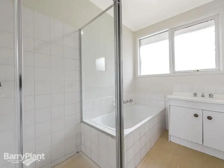 Fifth view of Homely unit listing, 2/19 Doysal Avenue, Ferntree Gully VIC 3156