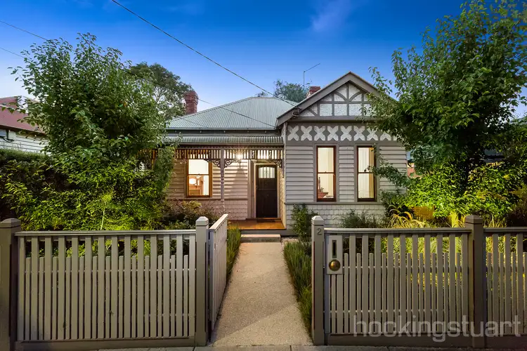 2 Milton Street, Carnegie VIC 3163