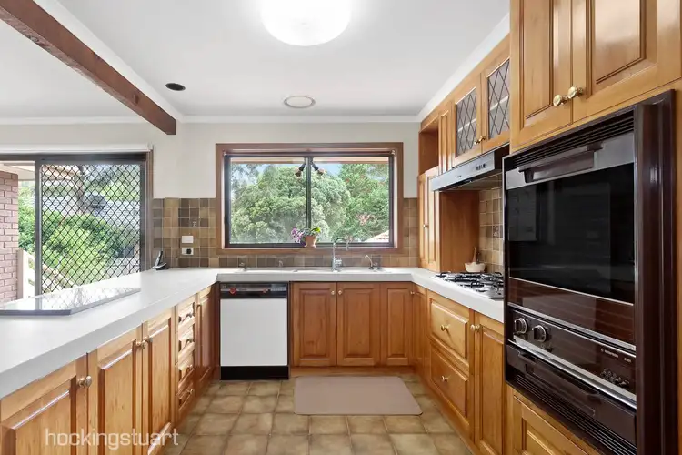 Sixth view of Homely house listing, 34 Sherlowe Crescent, Viewbank VIC 3084