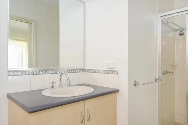 Sixth view of Homely house listing, 6 Reade Court, Tarneit VIC 3029