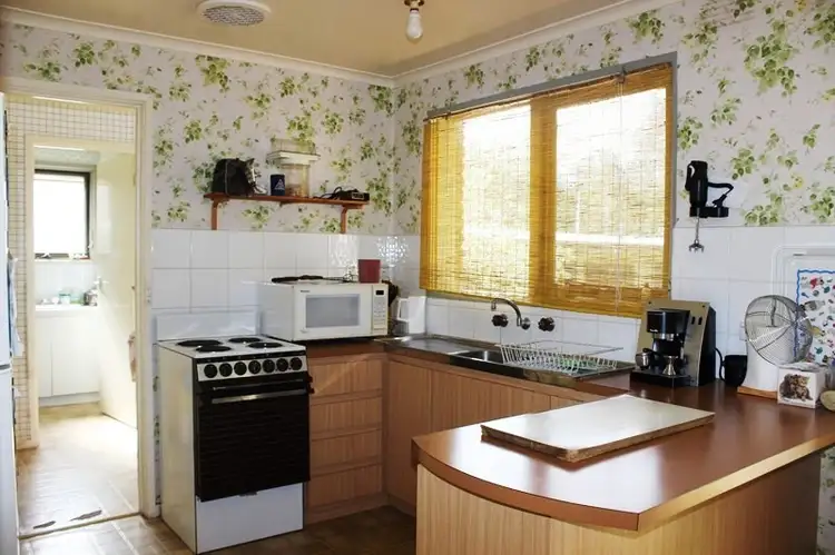 Second view of Homely house listing, 4 CANTOR DRIVE, Venus Bay VIC 3956