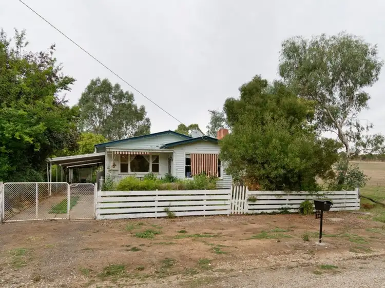 84 Vaughan Springs Road, Yapeen VIC 3451