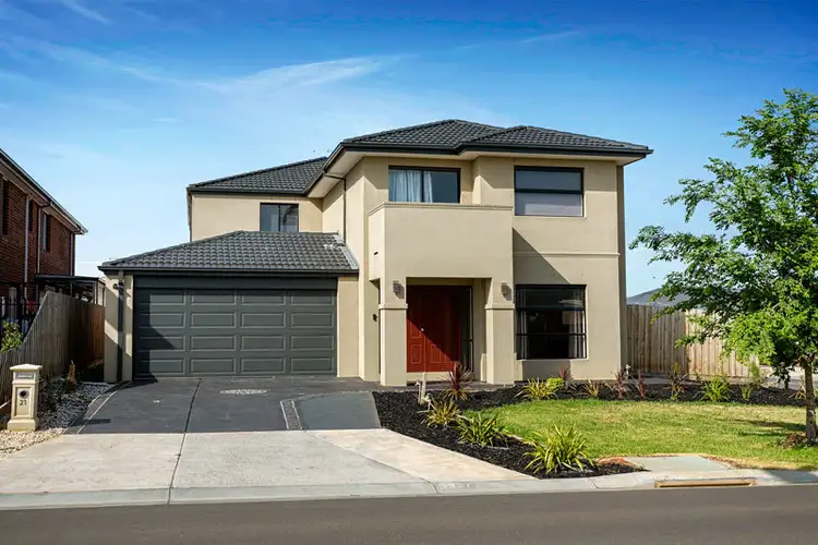 21 Cottlesloe Parade, Taylors Hill VIC 3037