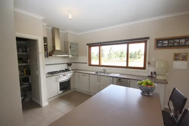 Sixth view of Homely house listing, 74 Taemore Close, Haddon VIC 3351