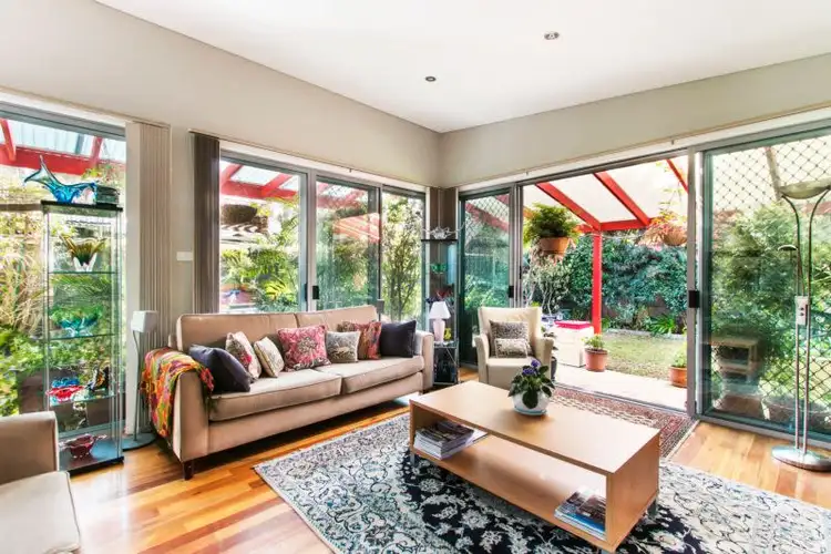 75 Edith Street, St Peters NSW 2044