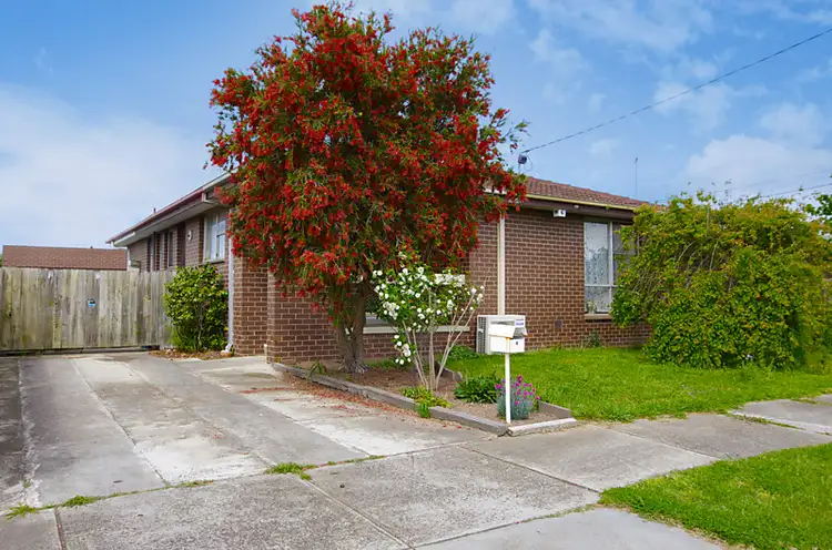 4 Atlas Court, Whittington VIC 3219