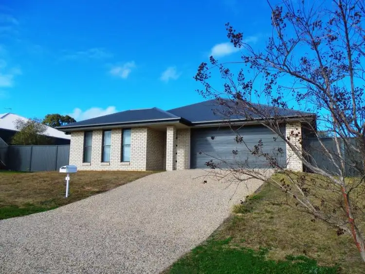 3 Natalia Crt, Warwick QLD 4370
