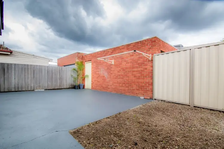 Fifth view of Homely unit listing, 1/9 Waratah Street, Thomastown VIC 3074