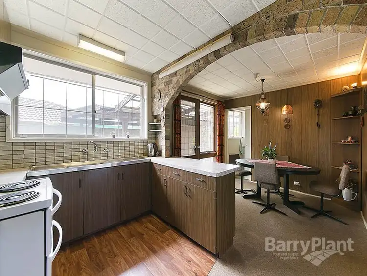 Fourth view of Homely house listing, 3 Snead Court, Mount Waverley VIC 3149