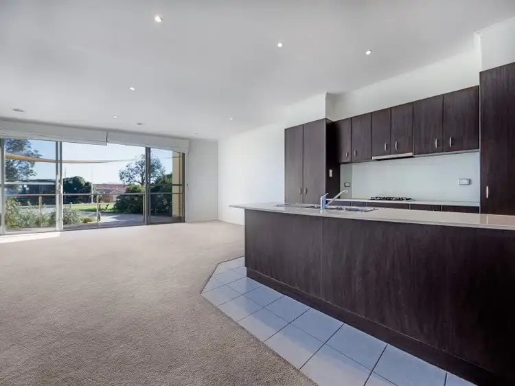 Fourth view of Homely townhouse listing, 3/4-5 Nepean Highway, Seaford VIC 3198