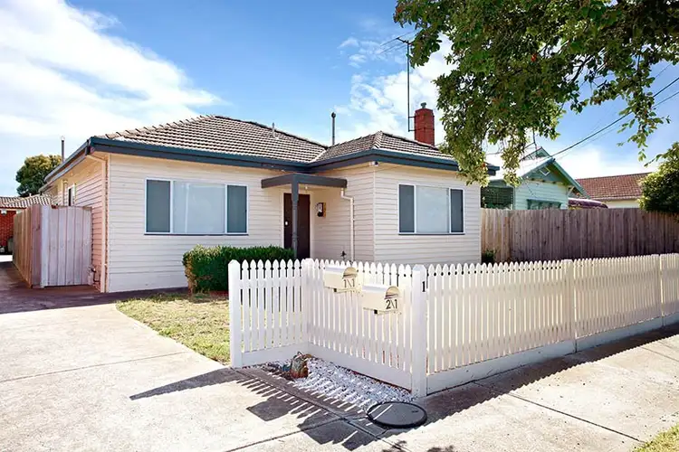 Main view of Homely unit listing, 1/1 Una Street, Sunshine VIC 3020