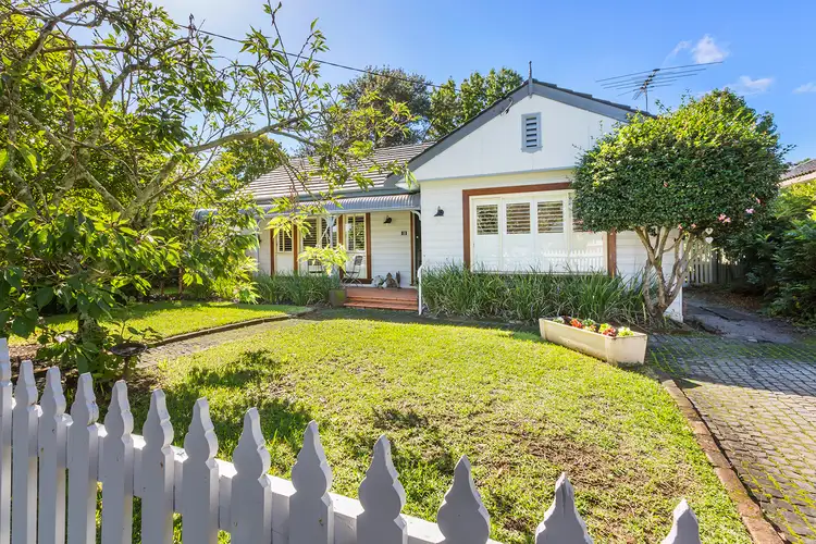 18 Pellion Street, Blaxland NSW 2774