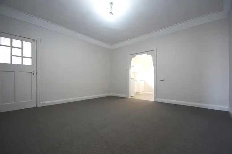 Fifth view of Homely unit listing, 4/92 Limestone Street, Ipswich QLD 4305