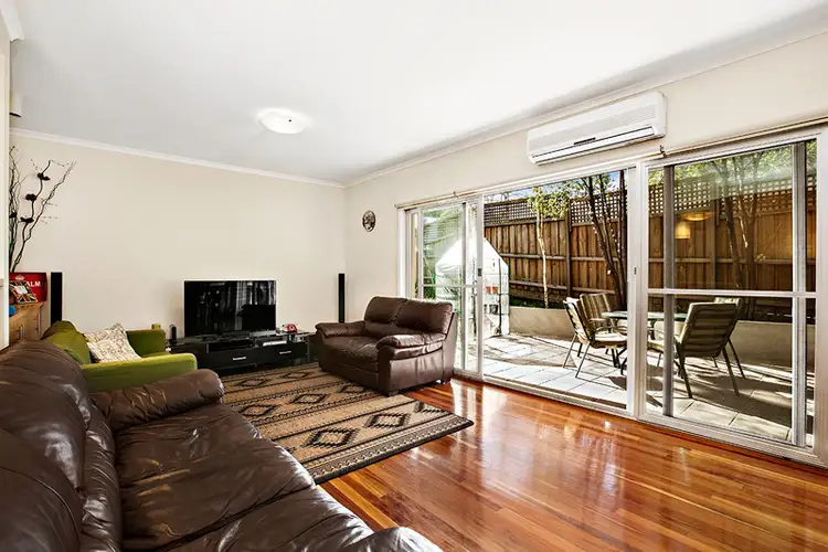 Fourth view of Homely apartment listing, 1/10 Rosanna Road, Heidelberg VIC 3084