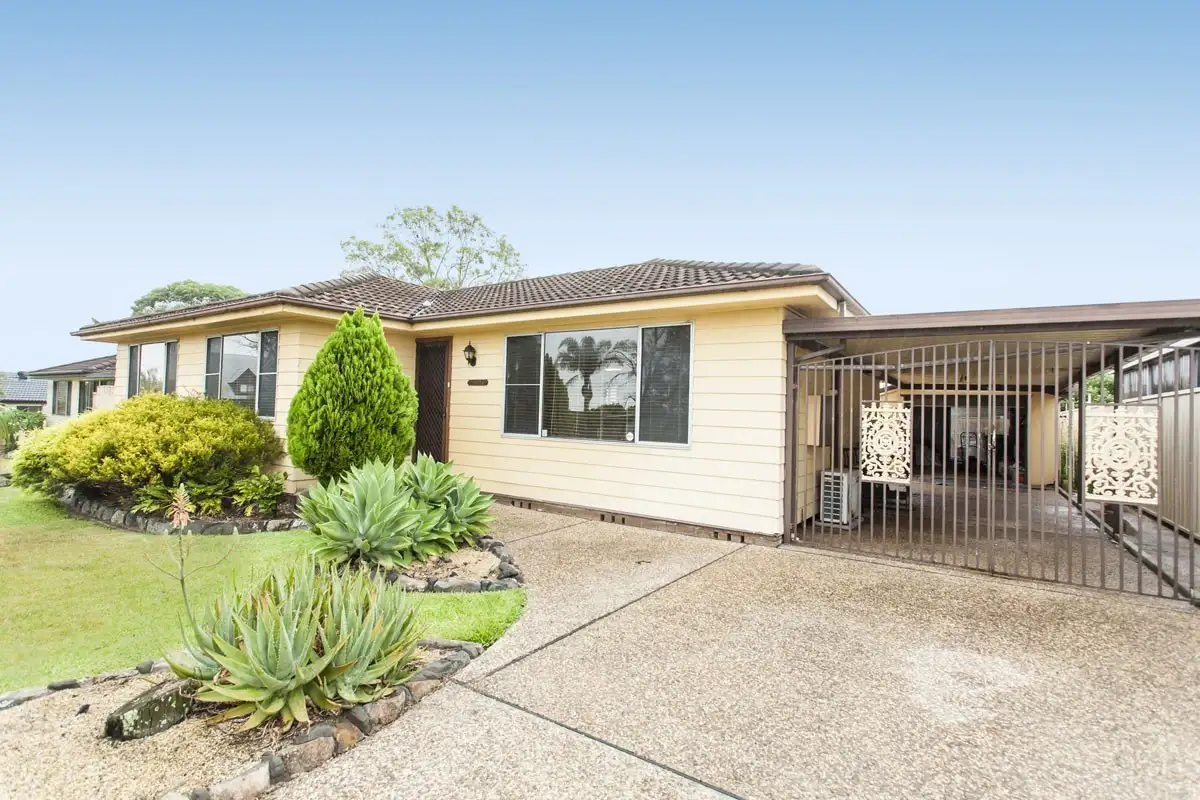 Main view of Homely house listing, 17 Annette Close, Woodberry NSW 2322