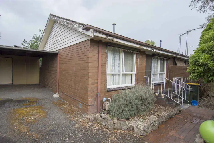 4/19 Victoria Street, Sebastopol VIC 3356