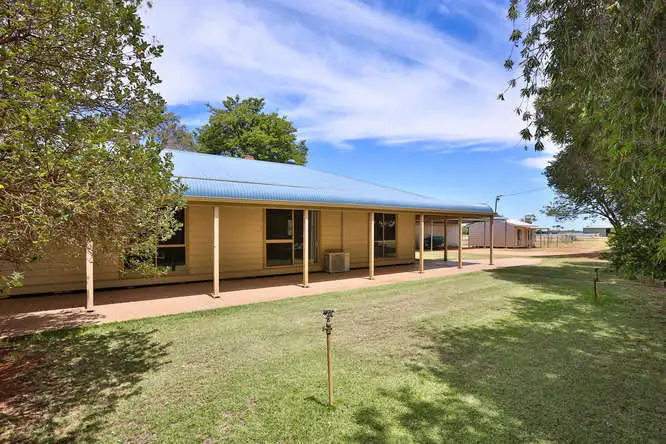 92 Bernarra Road, Coomealla NSW 2717
