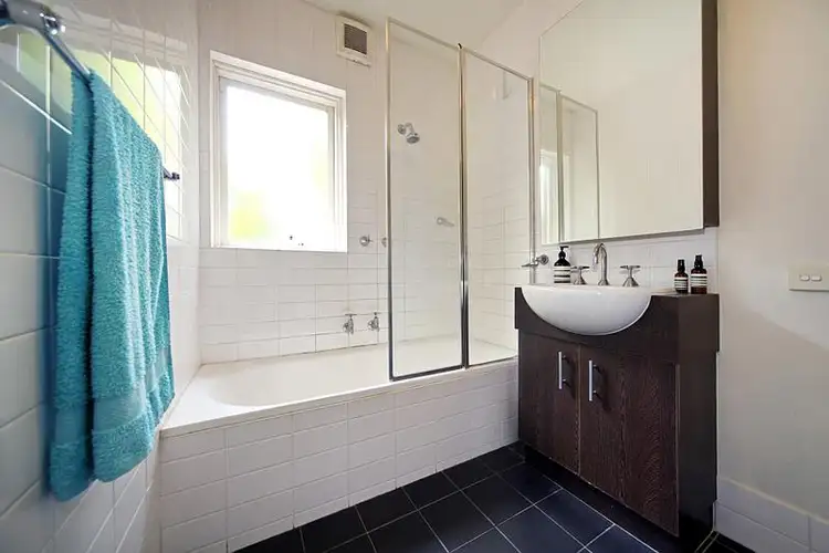 Sixth view of Homely apartment listing, 4/605 High Street, Prahran VIC 3181
