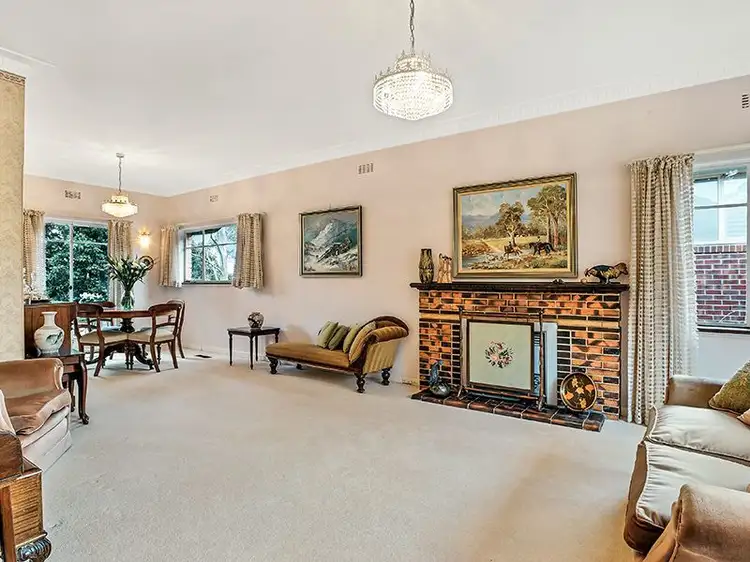 Fourth view of Homely house listing, 10 Linden Street, Box Hill South VIC 3128
