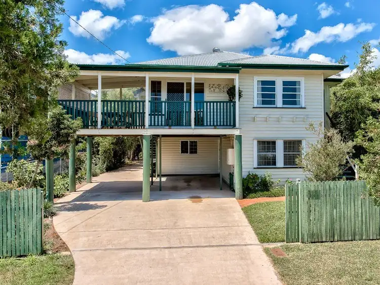 32 Highcrest Avenue, Wavell Heights QLD 4012