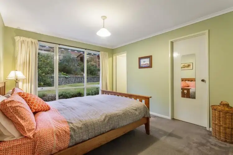 Sixth view of Homely house listing, 5 Milborne Crescent, Eltham VIC 3095