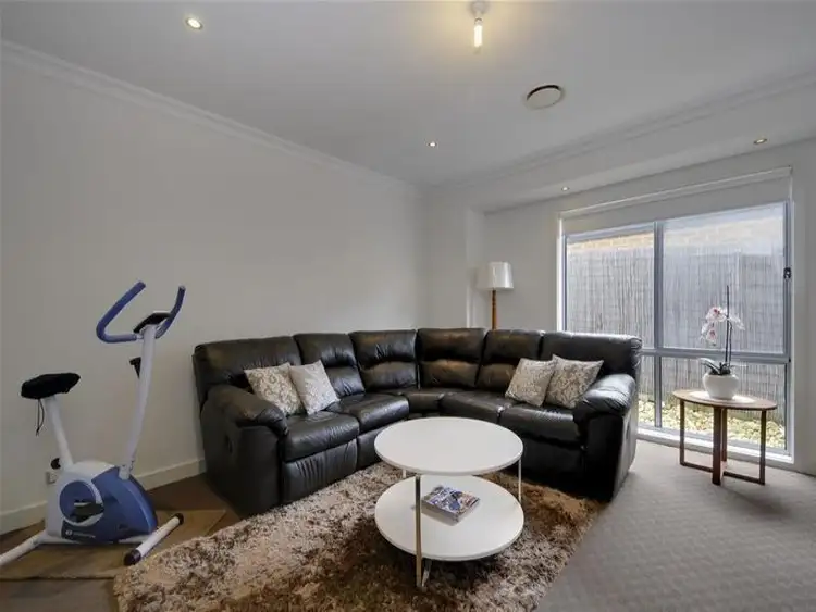 Seventh view of Homely house listing, 9 Como Court, Traralgon VIC 3844