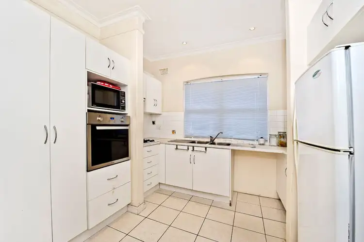 Third view of Homely apartment listing, 10/122 Old South Head Road, Bellevue Hill NSW 2023