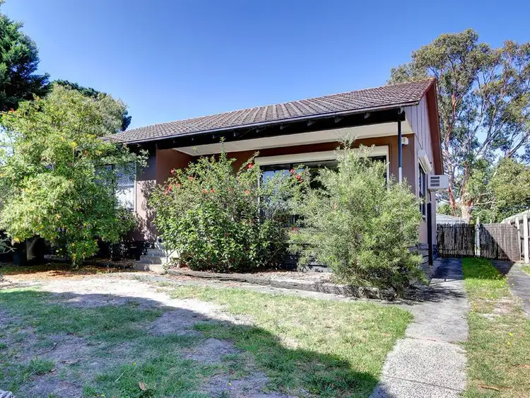 40 Hickory Crescent, Frankston North VIC 3200