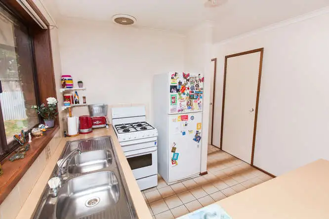 Fifth view of Homely house listing, 726 Woomera Avenue, Red Cliffs VIC 3496