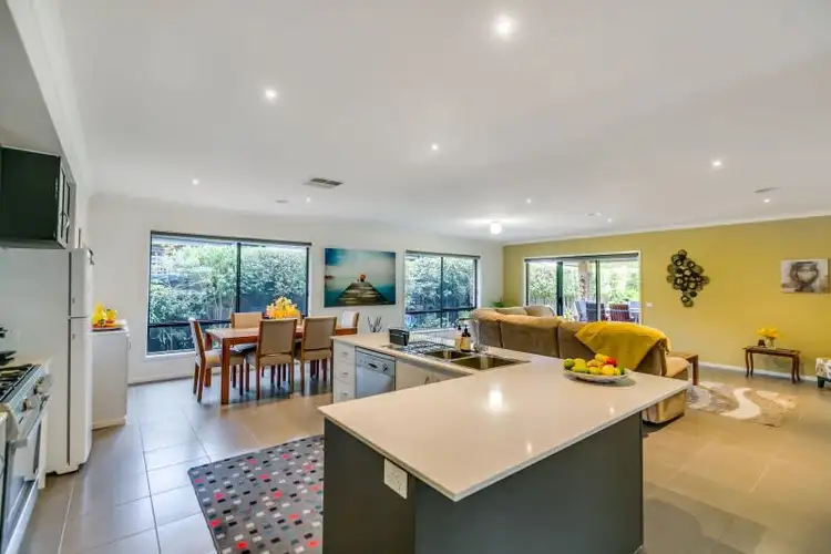 Sixth view of Homely house listing, 9 Cunningham Crescent, Sandhurst VIC 3977