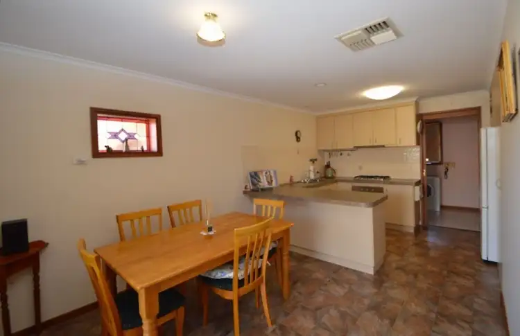 Second view of Homely townhouse listing, 2/2 Kingston Court, Wangaratta VIC 3677