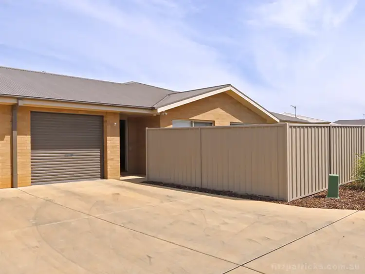 7/10 Mirrul Street, Glenfield Park NSW 2650