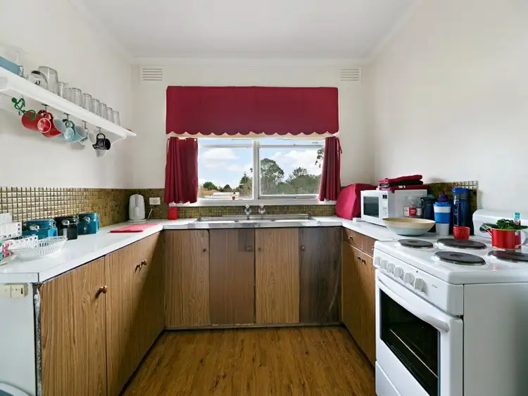 Third view of Homely apartment listing, 6/13 Fairway Street, Frankston VIC 3199